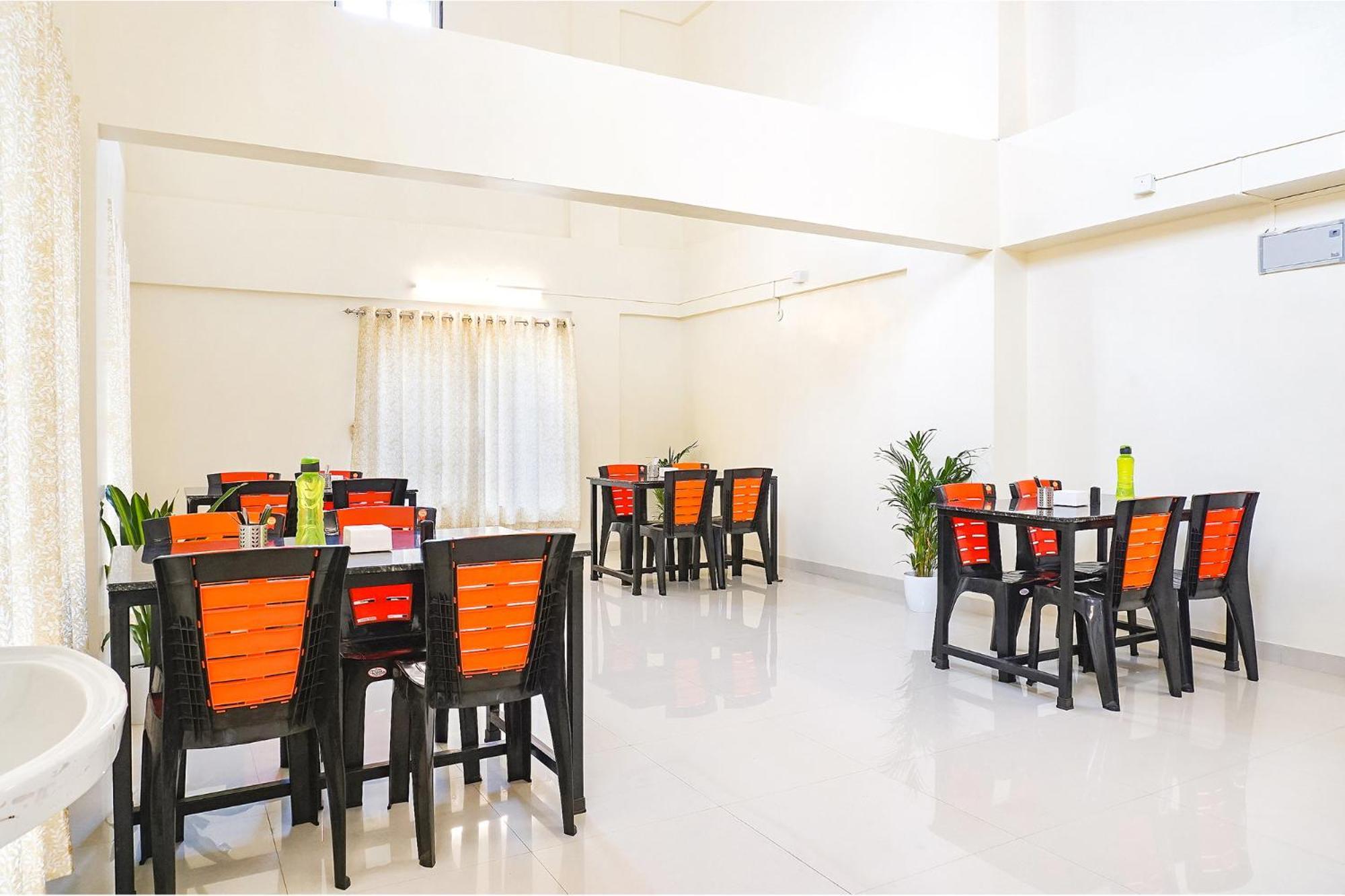 Fabhotel Majestic Luxurious - Nr Rajaram Bhiku Pathare Stadium Пуна Экстерьер фото